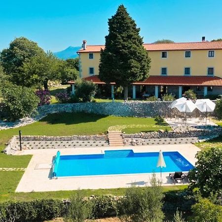 Villa Calussovo Ripenda Kras Bagian luar foto