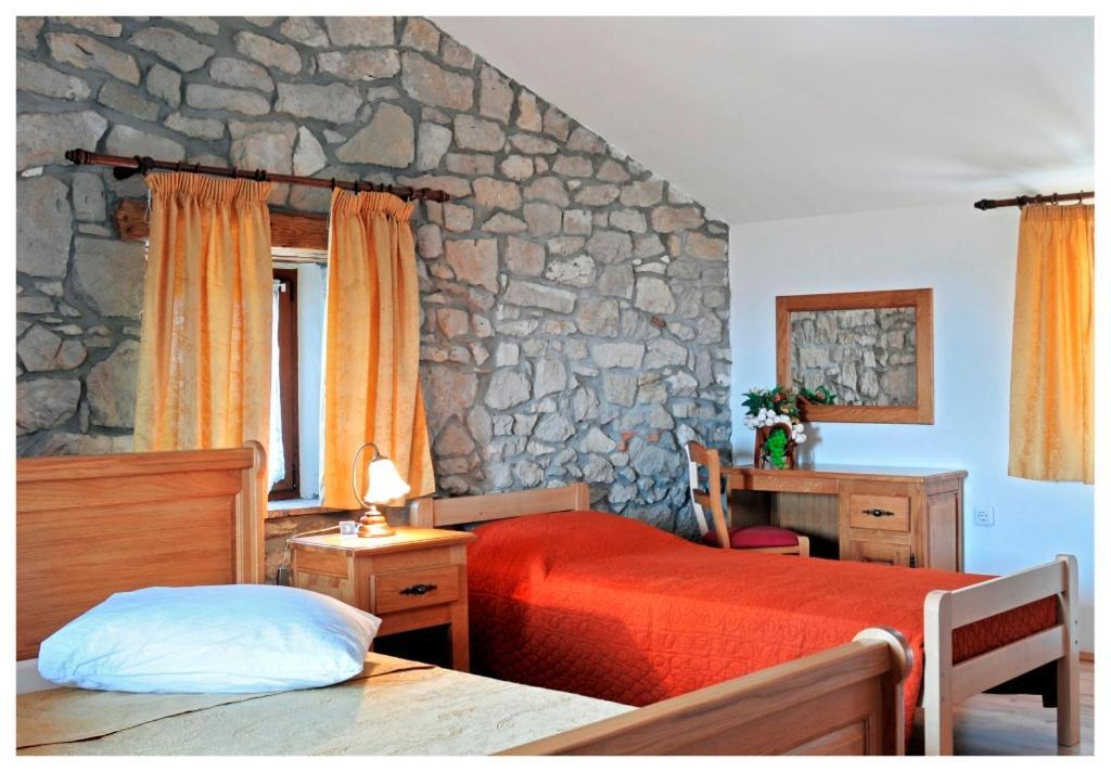 Villa Calussovo Ripenda Kras Bagian luar foto