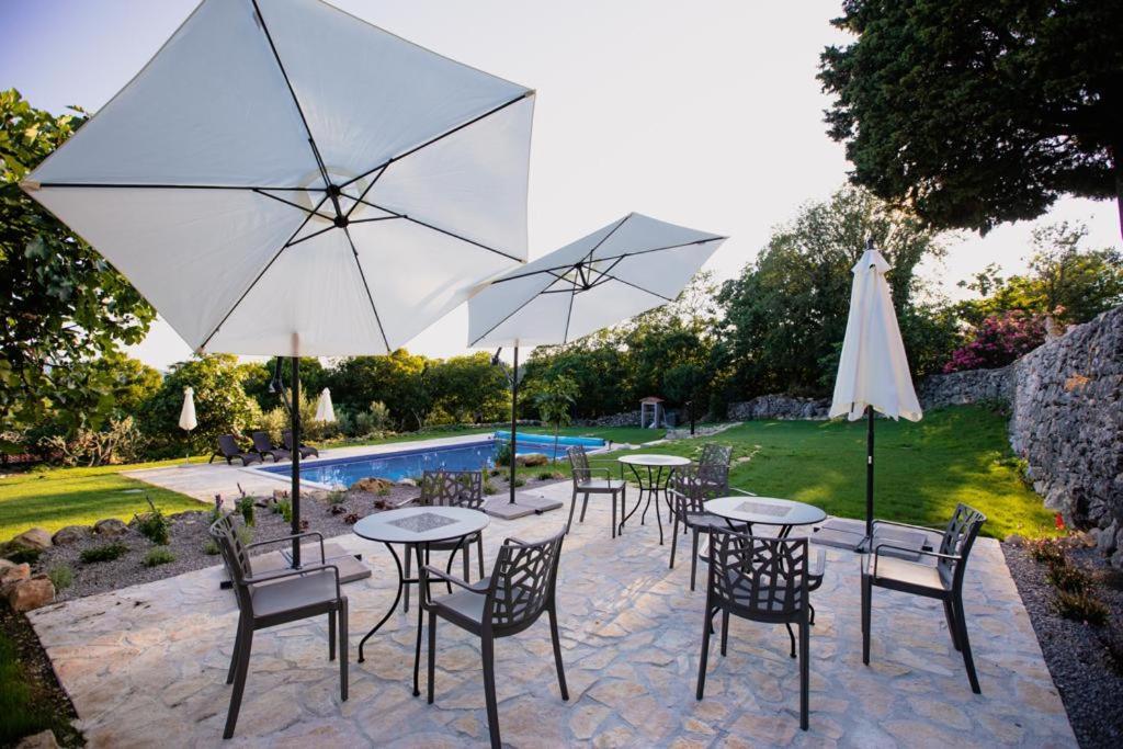 Villa Calussovo Ripenda Kras Bagian luar foto